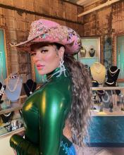  karol_g-01_green_latex.jpg thumbnail