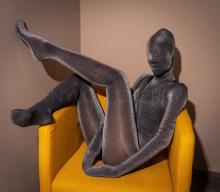  pantyhose-encasement-334.jpg thumbnail