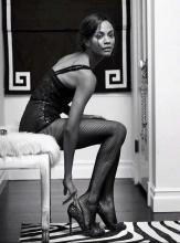  zoe_saldana-01_fishnet_pantyhose.jpg thumbnail