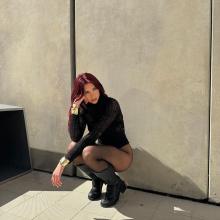  dua_lipa-03_in_pantyhose.jpg thumbnail