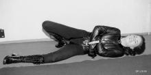  Straitjacket 09 front.jpg