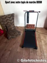  tapis de marche BDSM.jpg