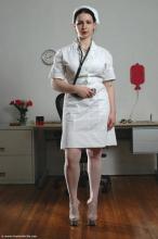  nurse_retro_style_1_by_greenmiler_dh4o93v-414w.jpg